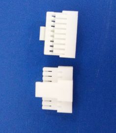 China Fio do alojamento de 8 Pin para embarcar o conector, conector branco da placa de circuito impresso da cor fábrica